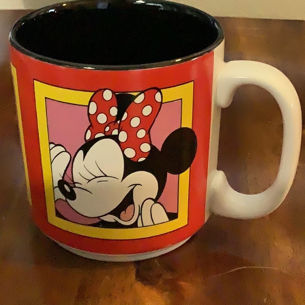 Disney Minnie Mouse Coffee Cup Mug